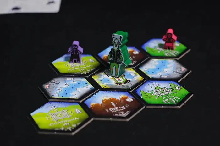 Koalla Aridnyk Brettspiel Grundspiel 1-4 Spieler Karpaten