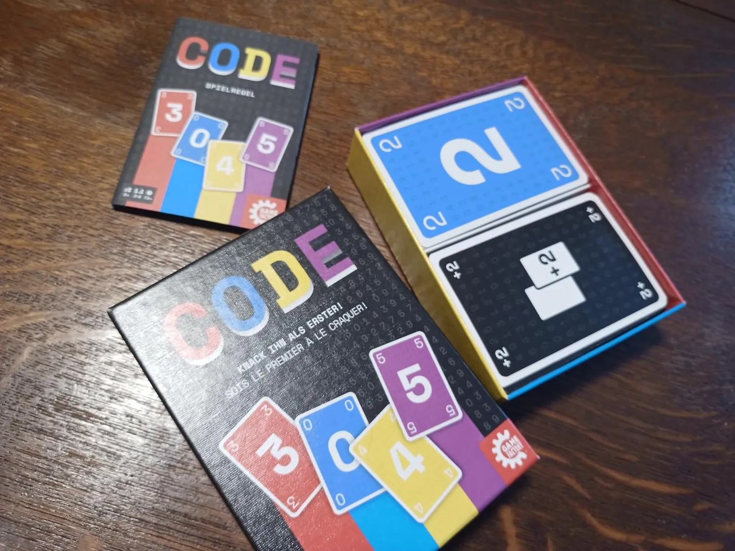 Game Factory Code Kartenspiel ab 8 Jahren 2-8 Spieler